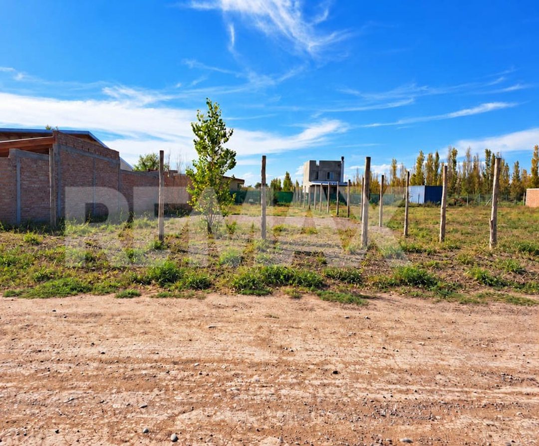 TERRENO EN VENTA PIEDRAS BLANCAS FERNANDEZ ORO