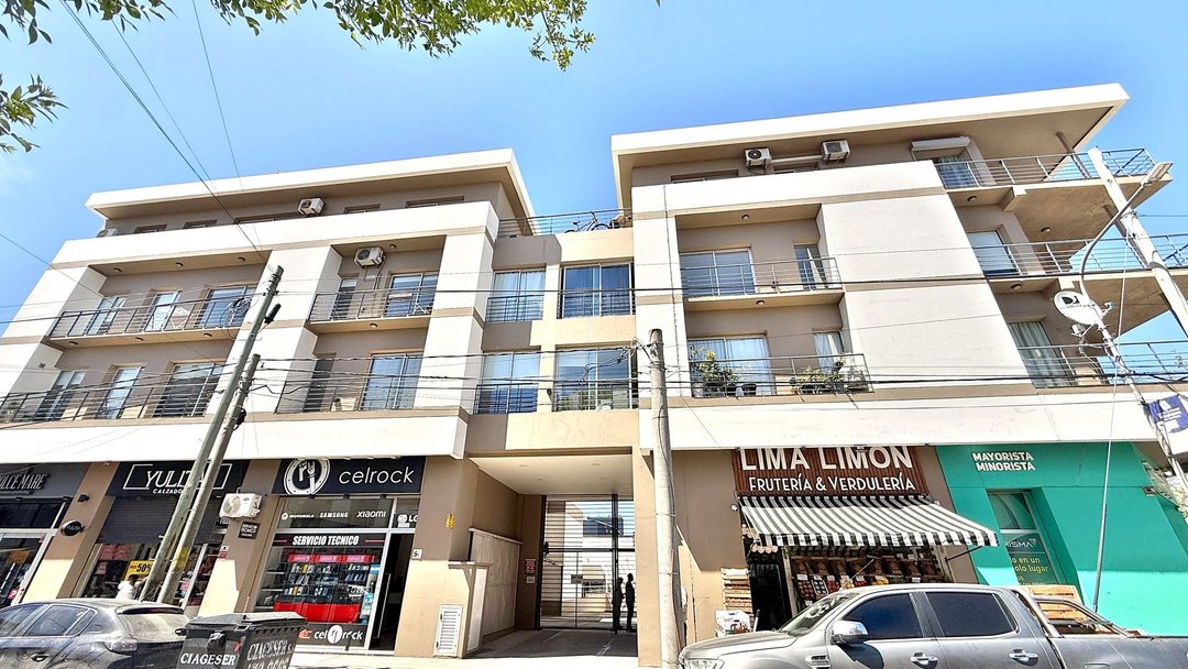 VENTA Monoambiente divisible 35 M2 balcón Zona HPC