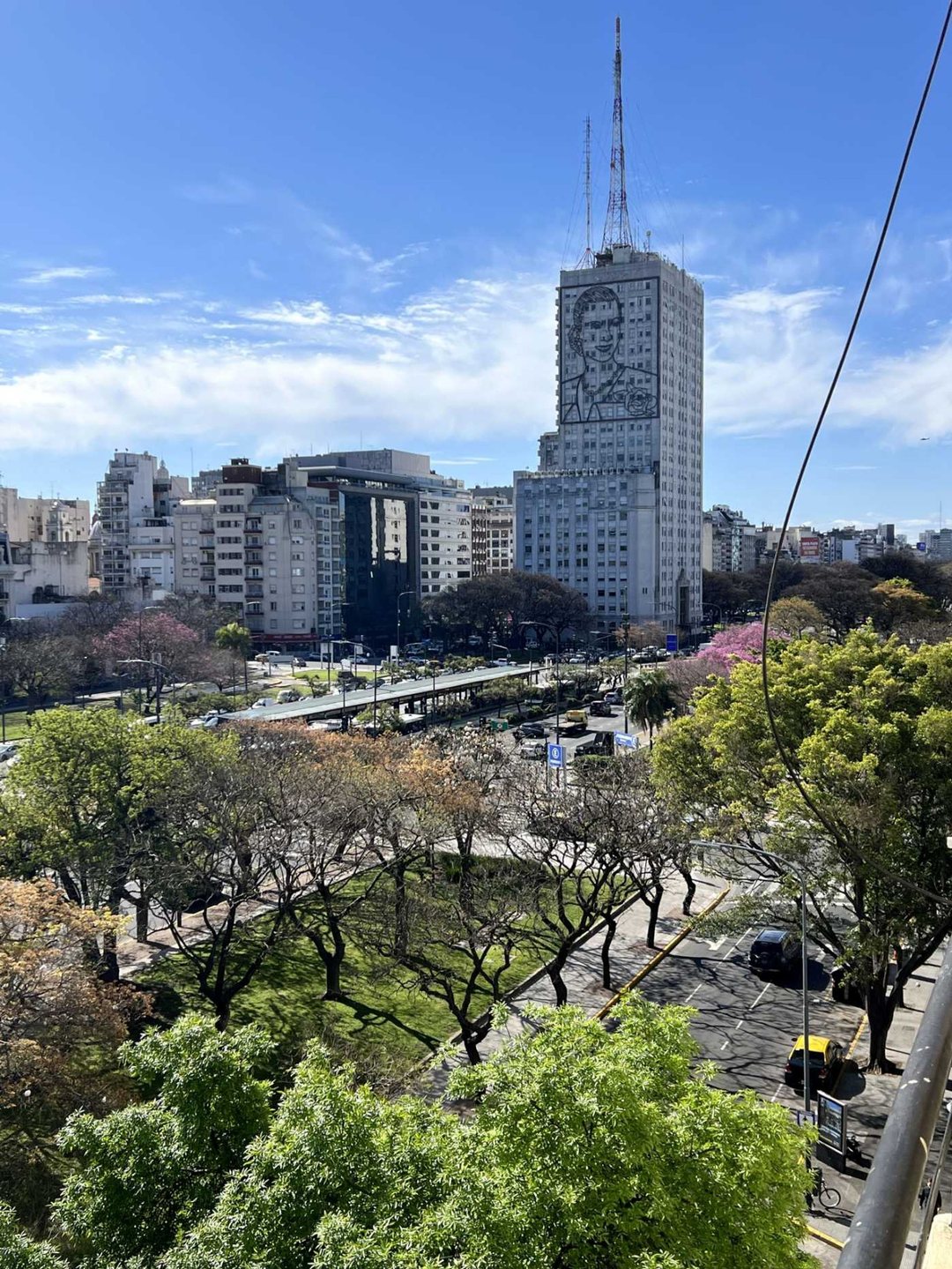 3 ambientes c/balcón a la 9 de Julio Apto crédito