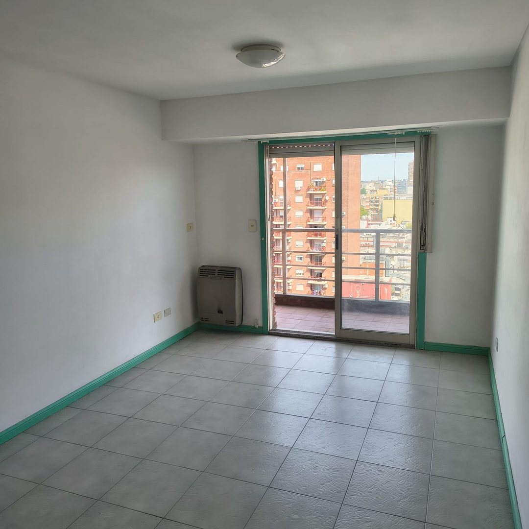 ALQUILER 2 AMB CON BALCON Y VISTA ABIERTA MORON