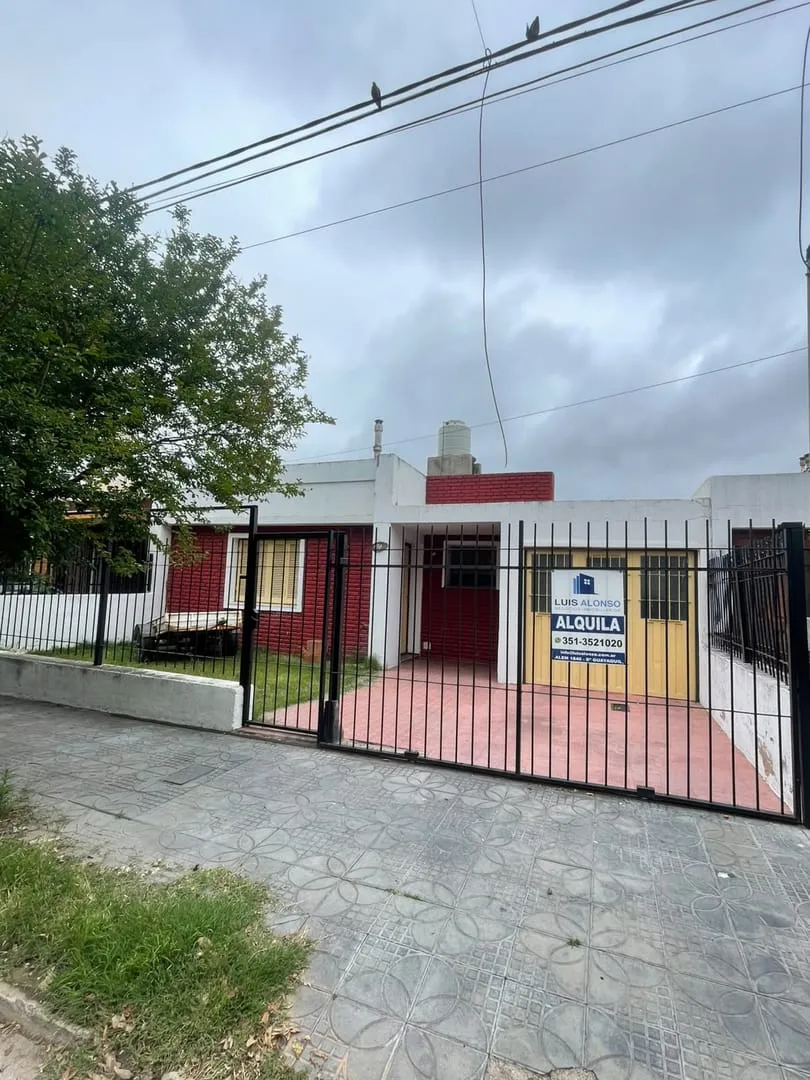 CASA EN RESIDENCIAL AMERICA