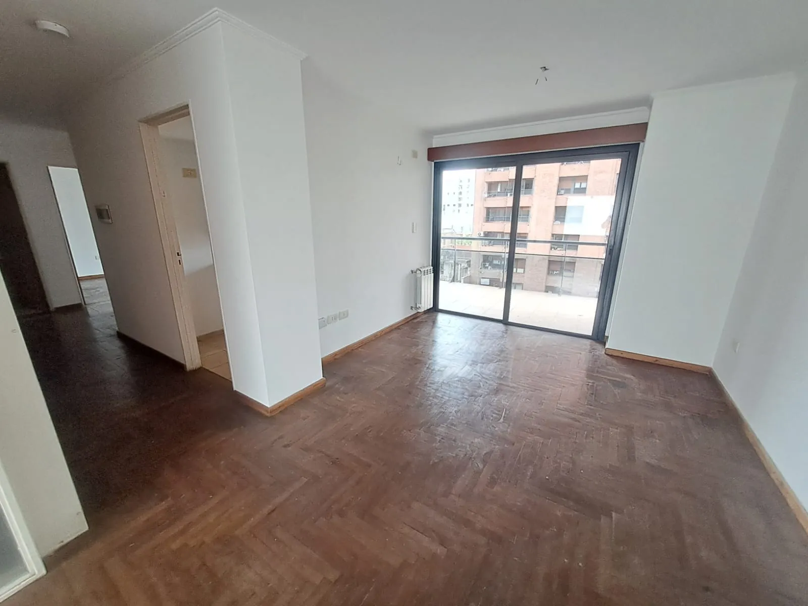 Departamento VENTA 2 dormitorios 3 baños. CENTRO BV SAN JUAN 800. PISO COMPLETO