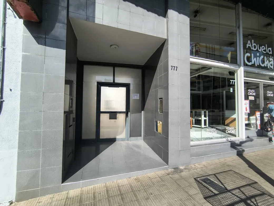 B PROVIDENCIA DEPARTAMENTO 2 DORMITORIOS AV. CASTRO BARROS 777