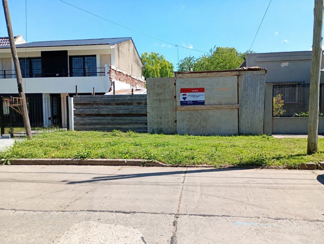LOTE EN VENTA - JOSÉ MÁRMOL, ALMTE BROWN