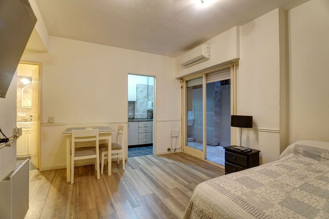 Venta departamento monoambiente en palermo patio