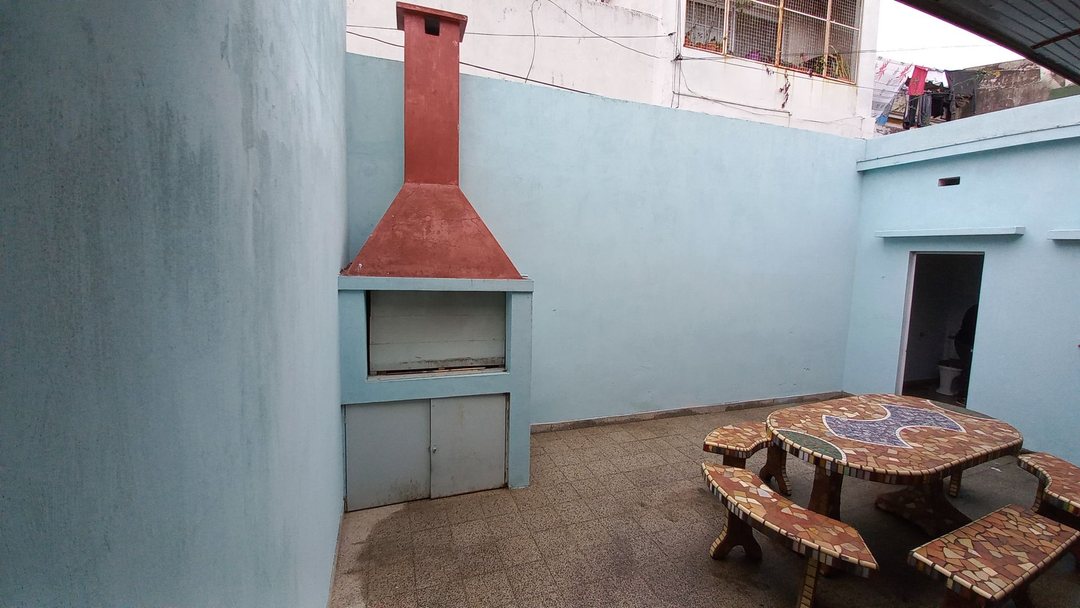 CASA VENTA 4 AMBIENTES LANUS ESTE  PATIO Y TERRAZA