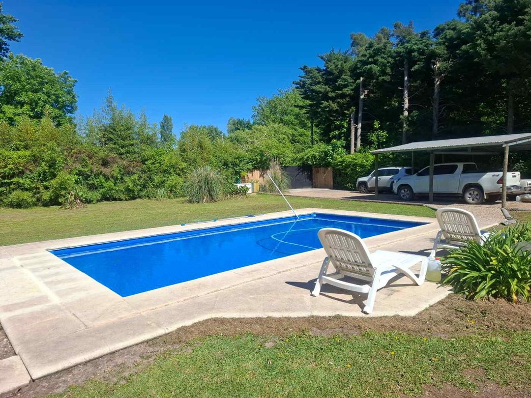 Venta casa 3 ambientes con pileta de natacion
