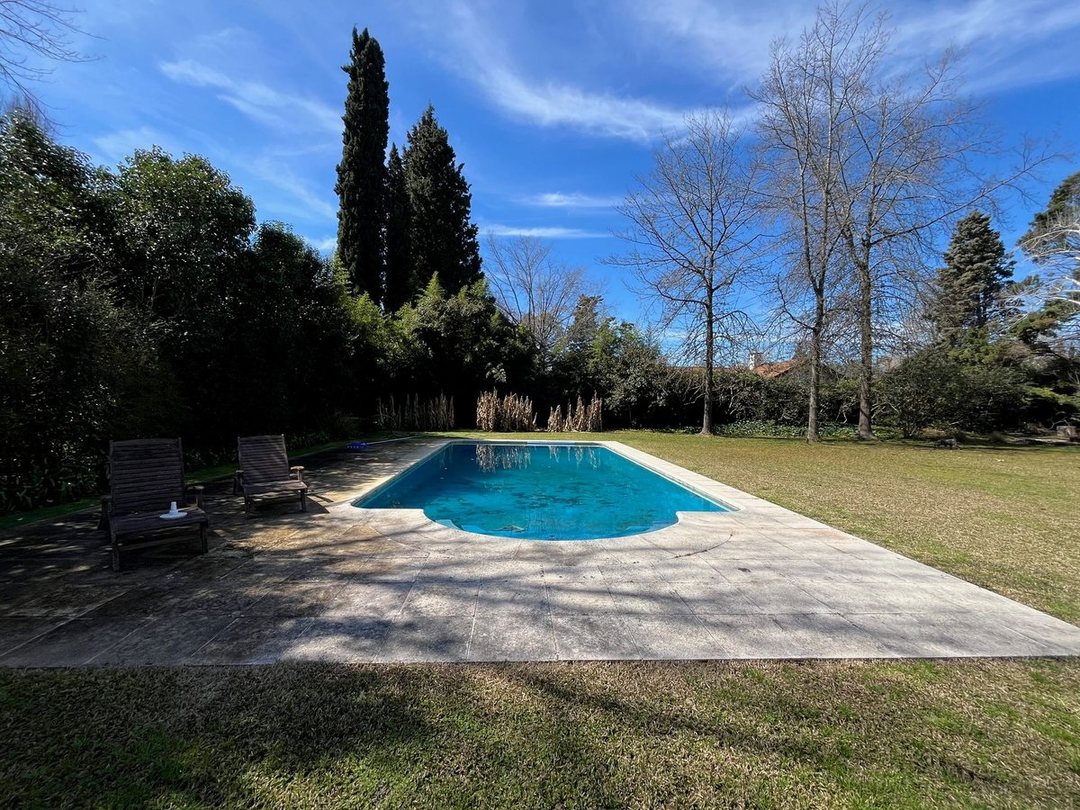 Lote central en El Carmel con pileta orientacion N