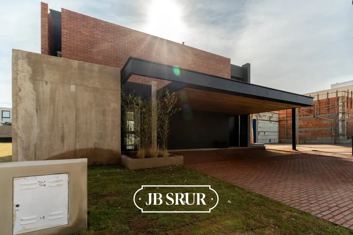 Casa en venta de 3 dormitorios en Distrito Sur