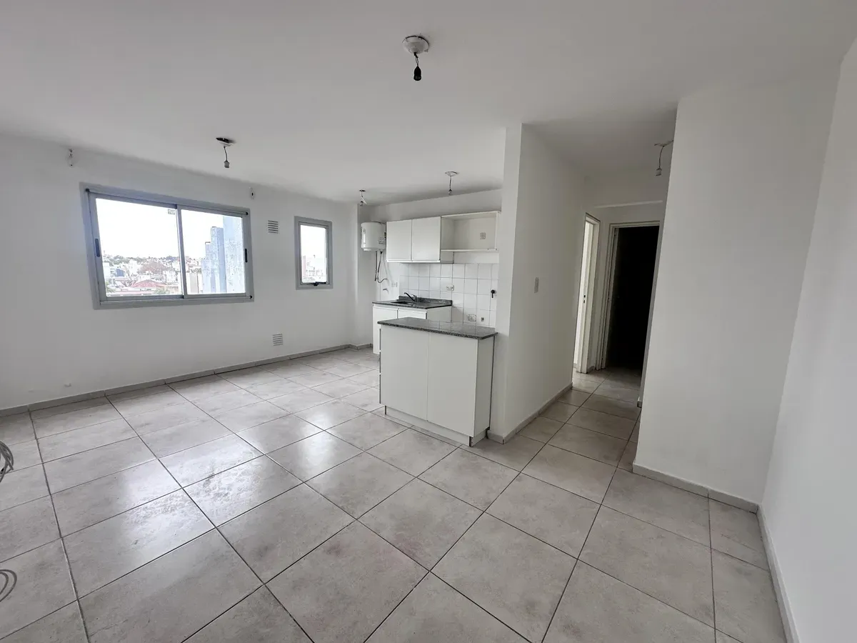 En venta | Departamento de un dormitorio frente a plaza Jeronimo del Barco