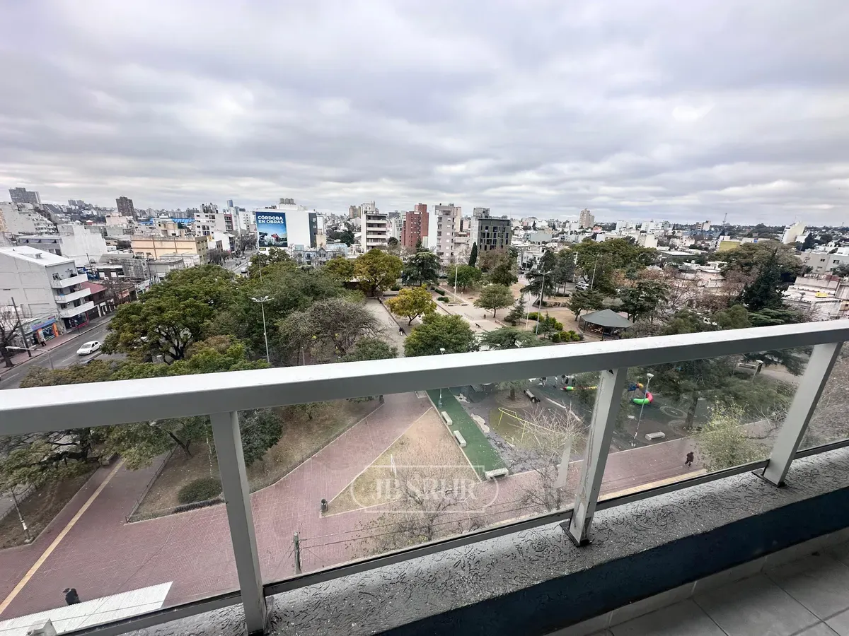 Departamento de 3 dormitorios en venta | Frente a Plaza Jerónimo del Barco