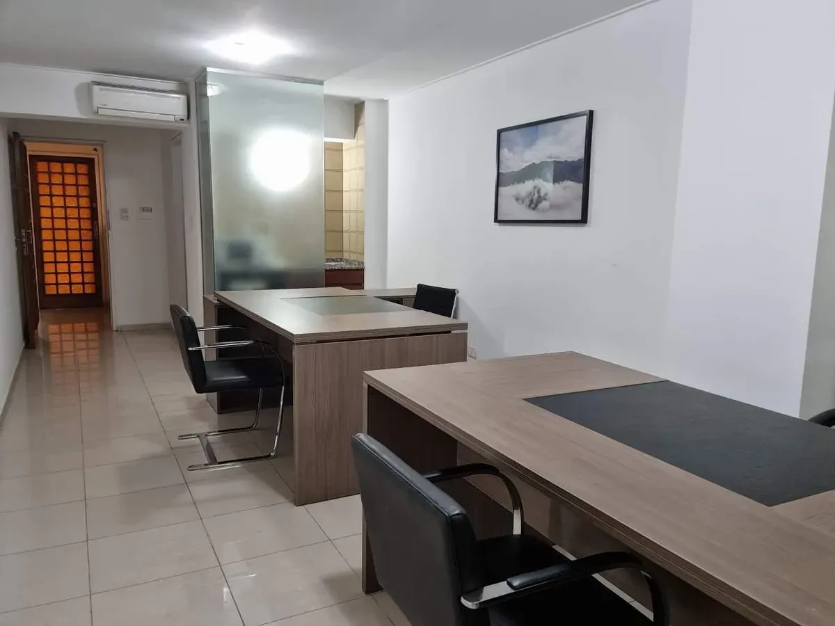Venta oficina en  Edificio Sirio Libanes