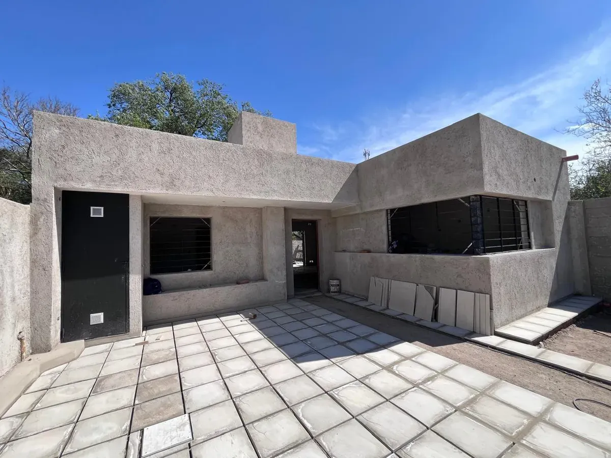 Casa a la venta 3 dormitorios a estrenar en Granja de Funes