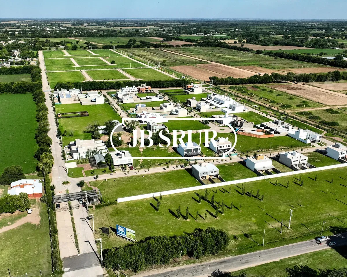 Lotes en venta 383,5m2 Apto Dúplex en Distrito Sur, etapa 1.