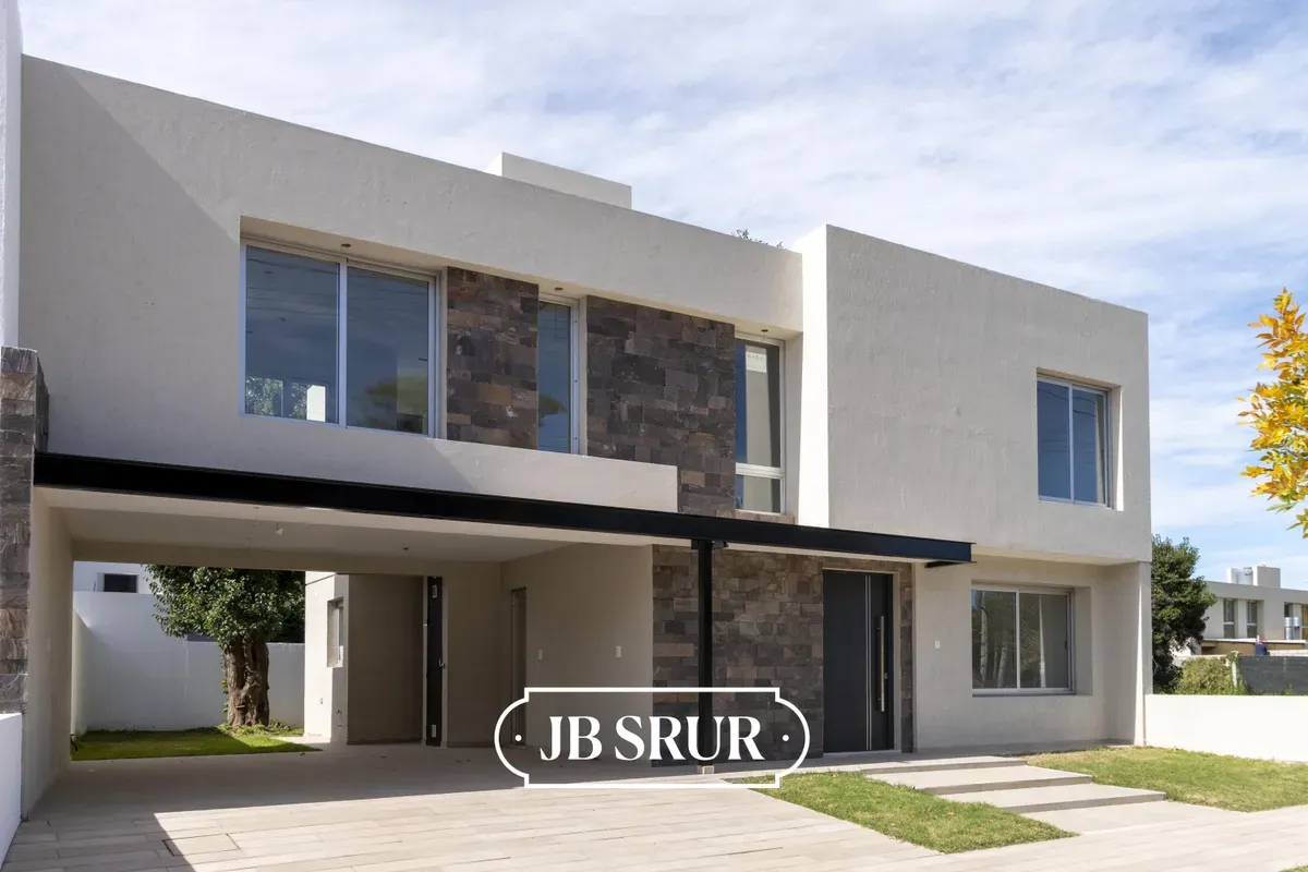 Casa en venta de 3 dormitorios en Jardin de las Tejas
