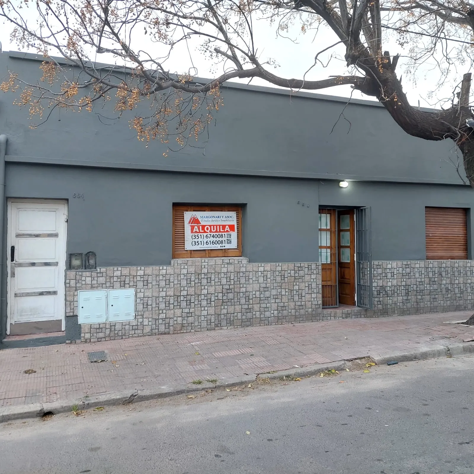 ¡NUEVO PRECIO! CASA DE 2 DORMITORIOS EN BARRIO SAN MARTÍN – $590.000