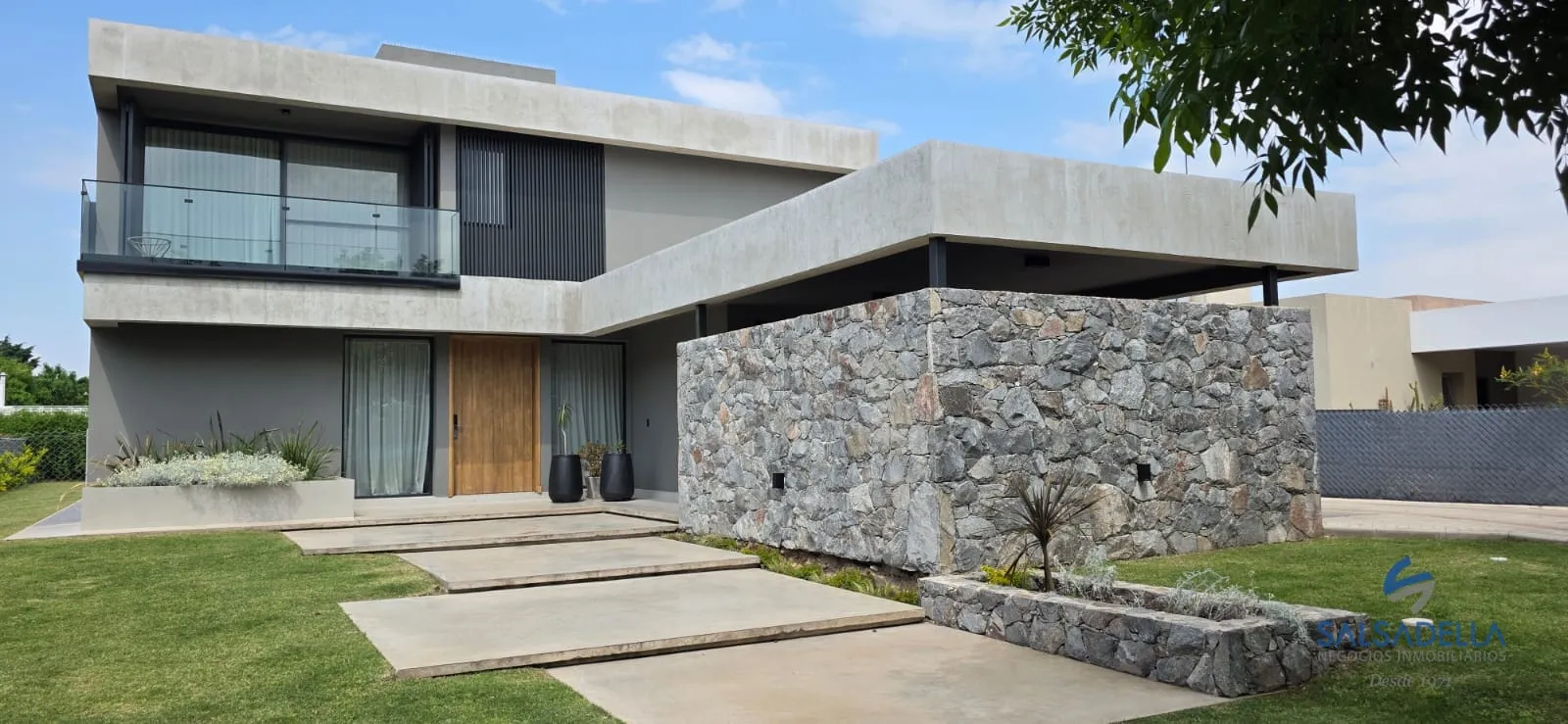 Espectacular casa nueva en venta en chacras de la villa