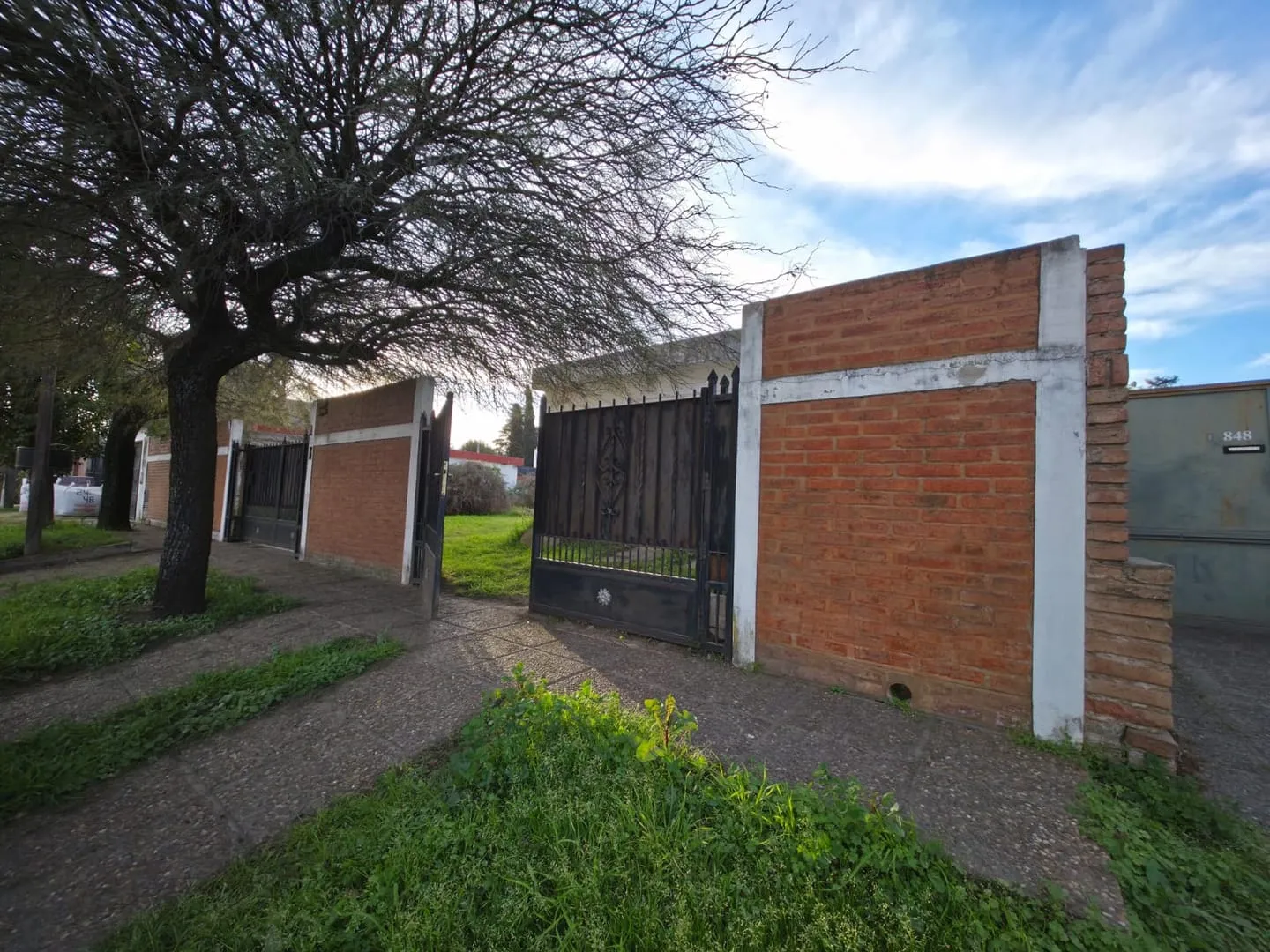 EXCLUSIVA PROPIEDAD EN BARRIO PELLEGRINI, ALTA GRACIA.