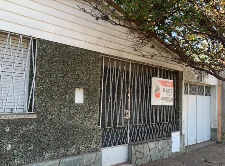 Casa · 159m² · 3 Ambientes · 1 Cochera