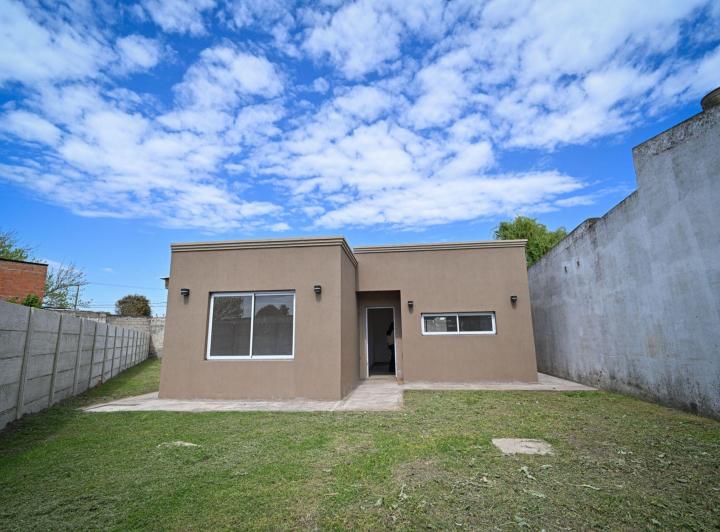 Casa · 71m² · 4 Ambientes