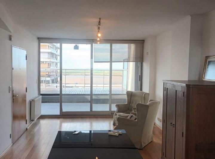 Casa · 90m² · 4 Ambientes · 2 Cocheras