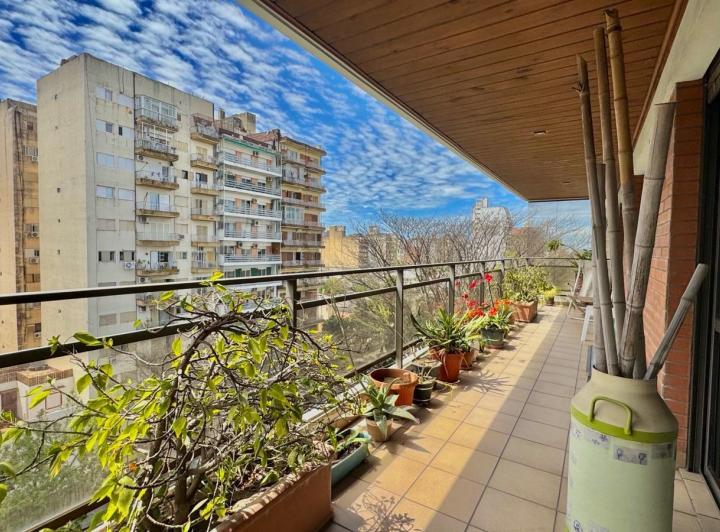 Departamento · 203m² · 7 Ambientes · 2 Cocheras