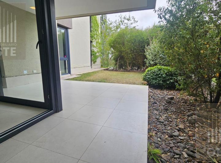 PH · 106m² · 4 Ambientes · 1 Cochera
