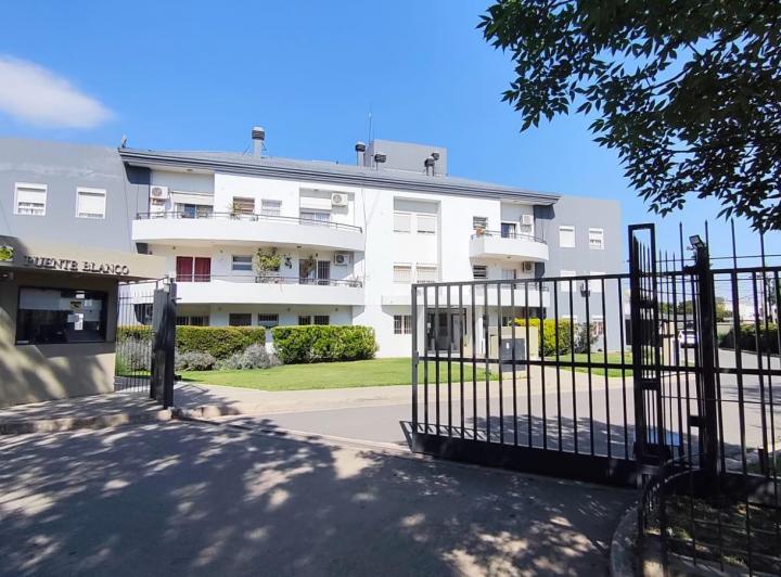 Departamento · 80m² · 4 Ambientes