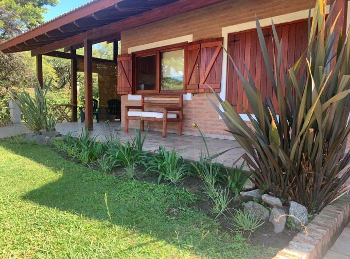 Casa · 90m² · 4 Ambientes · 1 Cochera
