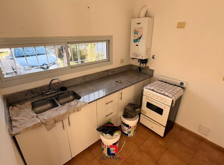 Casa · 90m² · 3 Ambientes · 1 Cochera