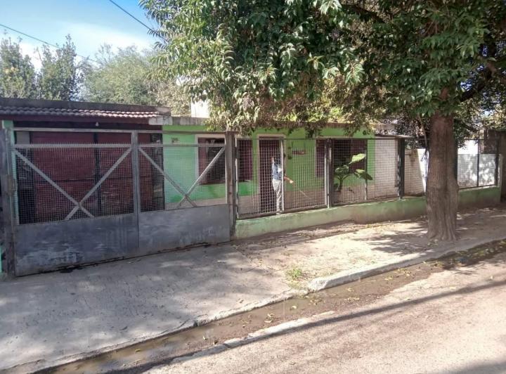 Casa · 127m² · 4 Ambientes · 2 Cocheras