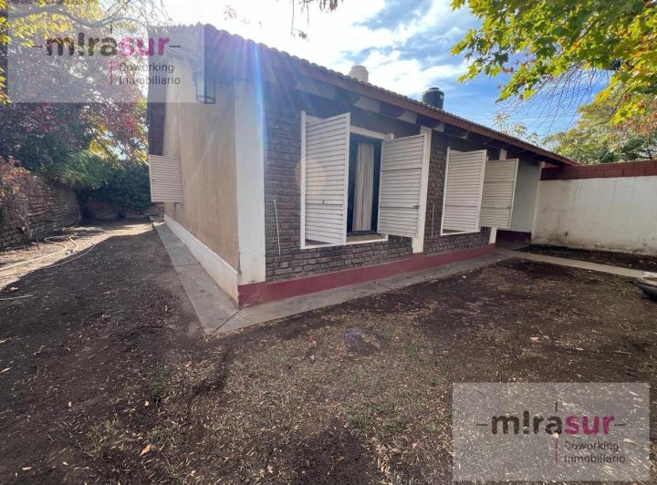 Casa · 250m² · 3 Ambientes · 1 Cochera