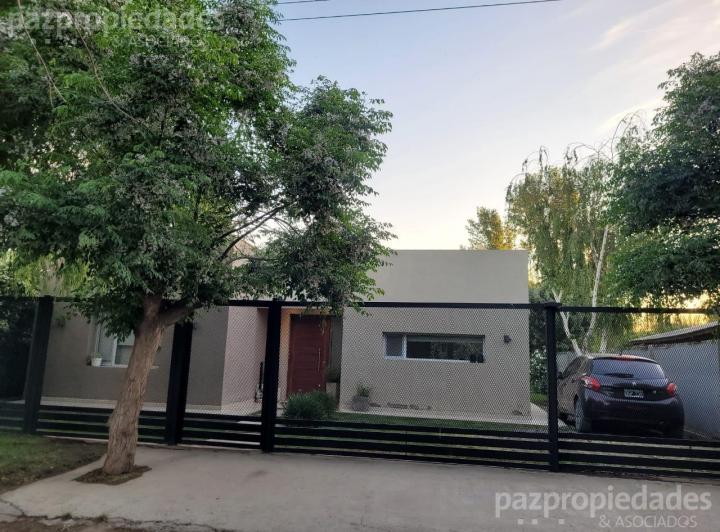 Casa · 134m² · 3 Ambientes · 1 Cochera