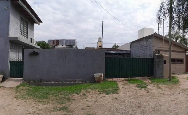 Casa · 316m² · 10 Ambientes · 3 Cocheras