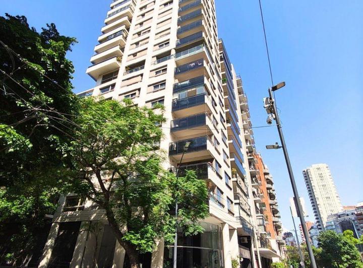 Departamento · 99m² · 4 Ambientes · 1 Cochera