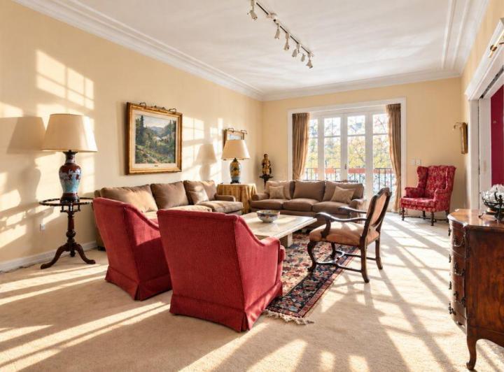Departamento · 282m² · 5 Ambientes · 1 Cochera