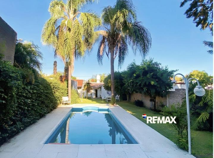 Casa · 90m² · 4 Ambientes · 1 Cochera