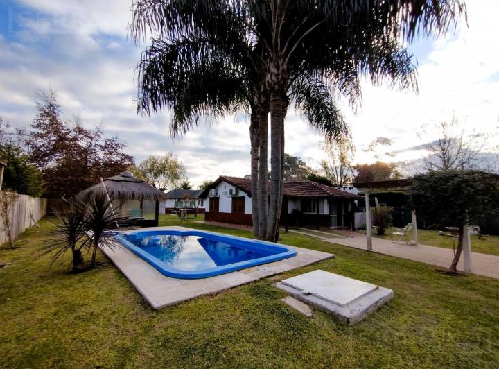 Casa · 97m² · 3 Ambientes · 1 Cochera