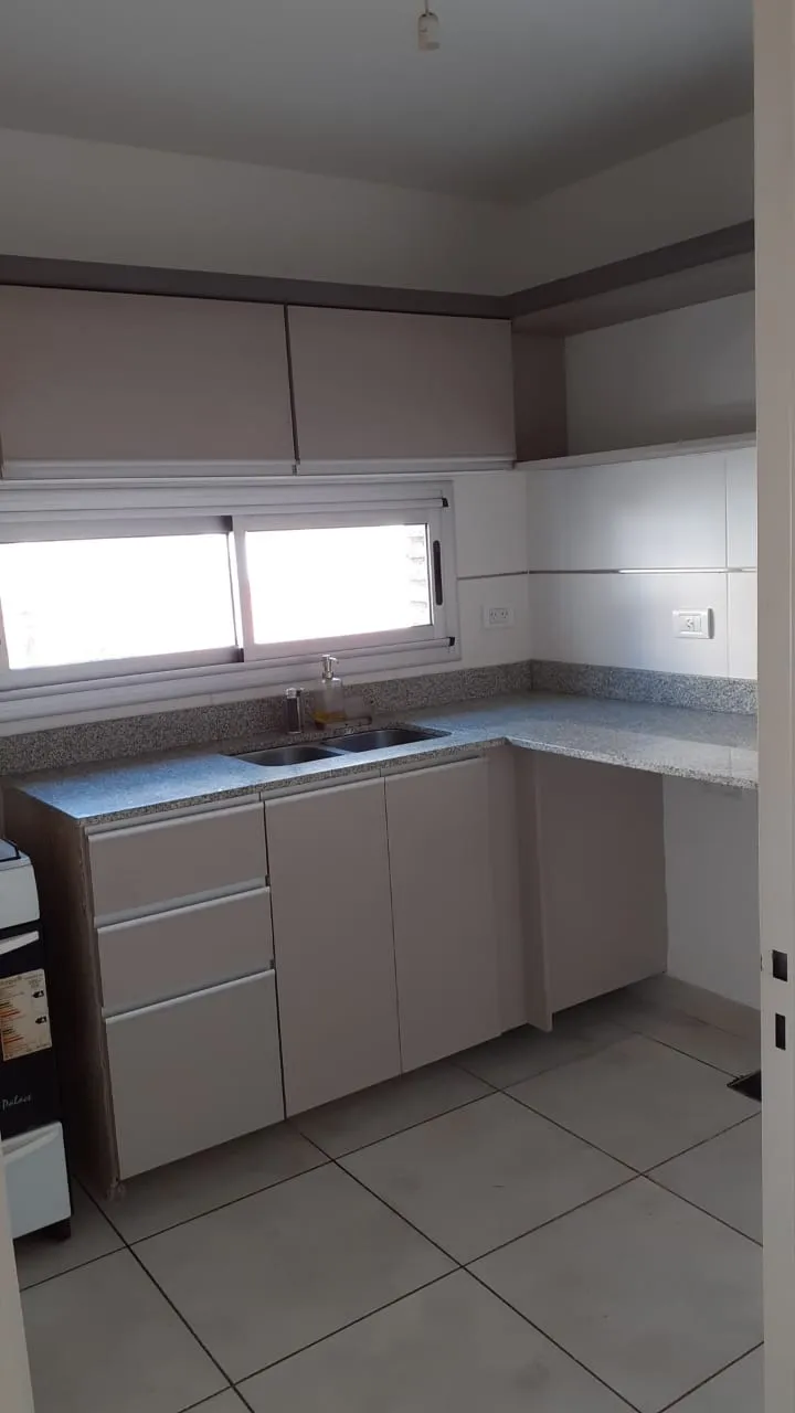 Alquilo 1 dorm. Excelente B° Gral Paz - Seg. 24 hs Amenities