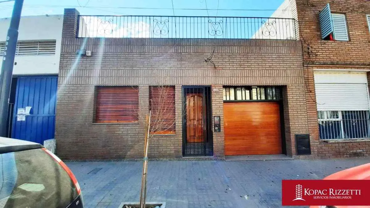 SAN VICENTE (ENTRE RÍOS 2137) - ALQUILER CASA 3 DORMITORIOS