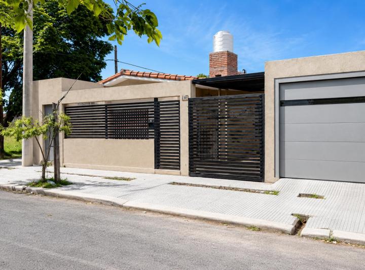 Casa · 150m² · 7 Ambientes · 2 Cocheras