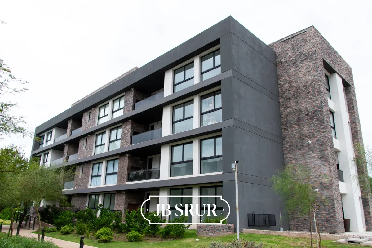 Departamento de 2 dormitorios en Venta en Manantiales 1