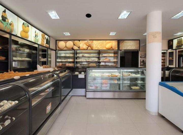 Local comercial · 656m² · 1 Cochera