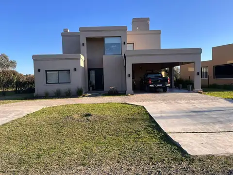 Casa en Venta en Piñero, Rosario