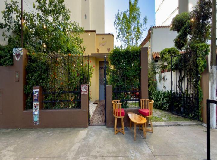 Local comercial · 105m² · 4 Ambientes · 1 Cochera