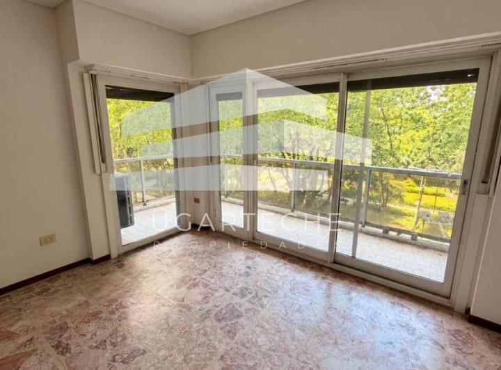 Departamento · 88m² · 4 Ambientes · 1 Cochera