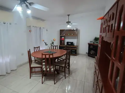 Casa en Venta en Villa Gobernador Galvez, Rosario