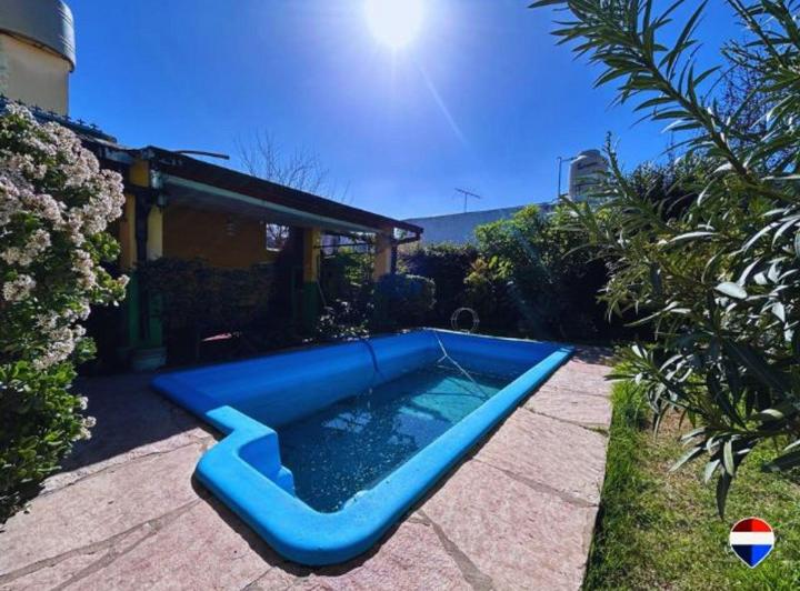 Casa · 179m² · 5 Ambientes · 3 Cocheras