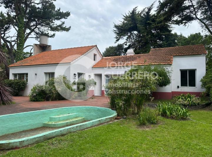 Casa · 966m² · 4 Ambientes