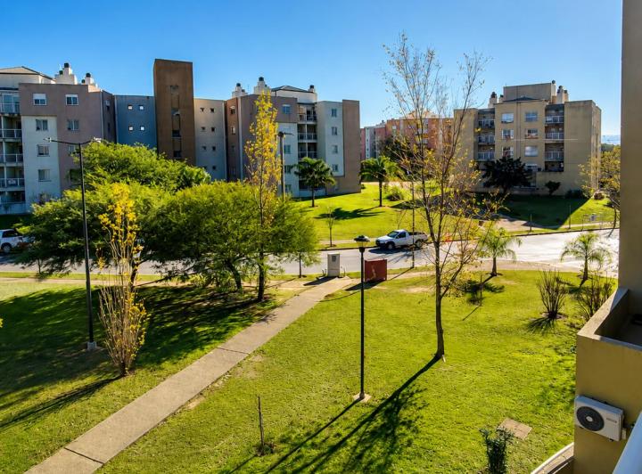 Departamento · 79m² · 5 Ambientes · 1 Cochera